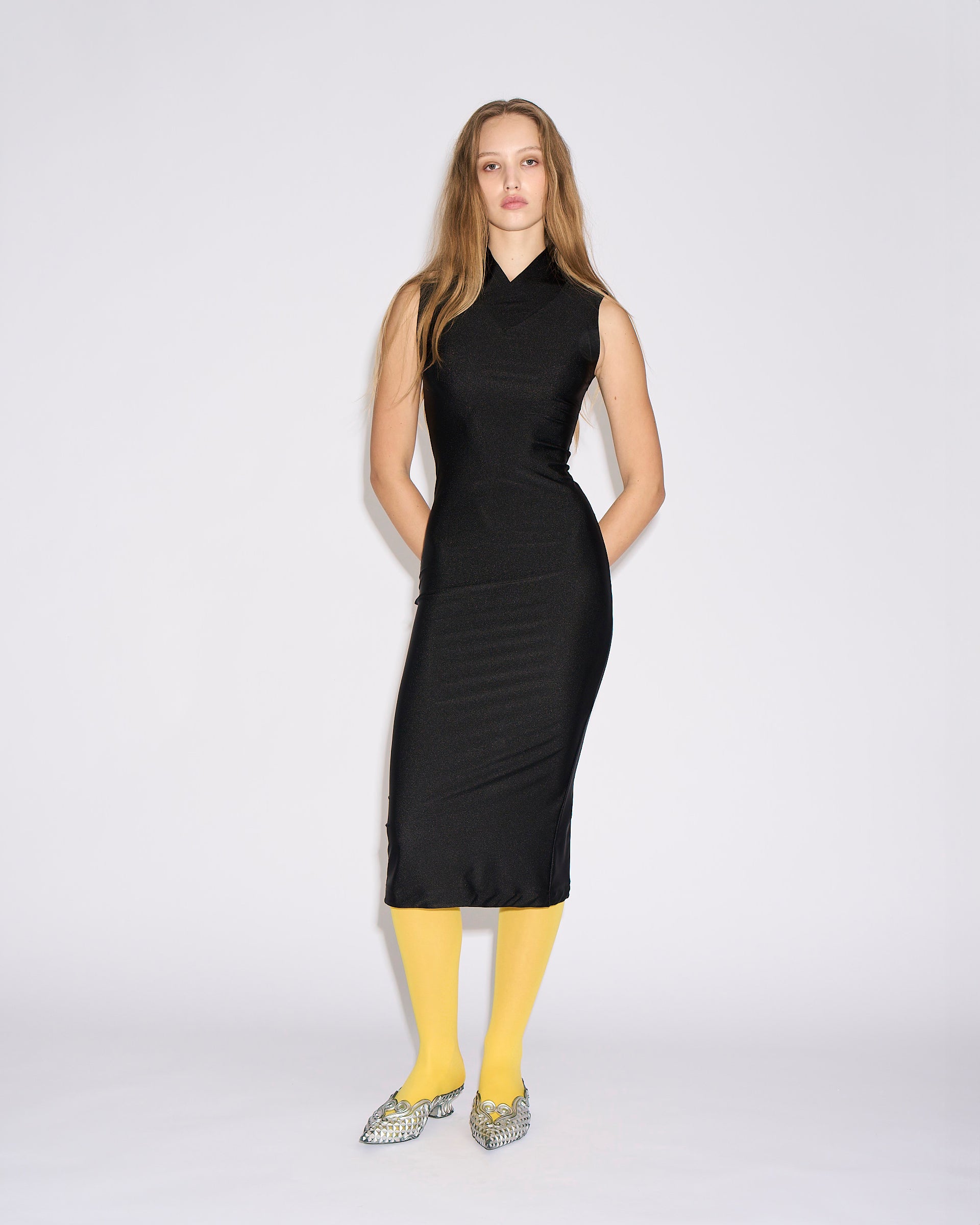 venus black bodycon dress Bodycon Y-Neck Dress - Black
