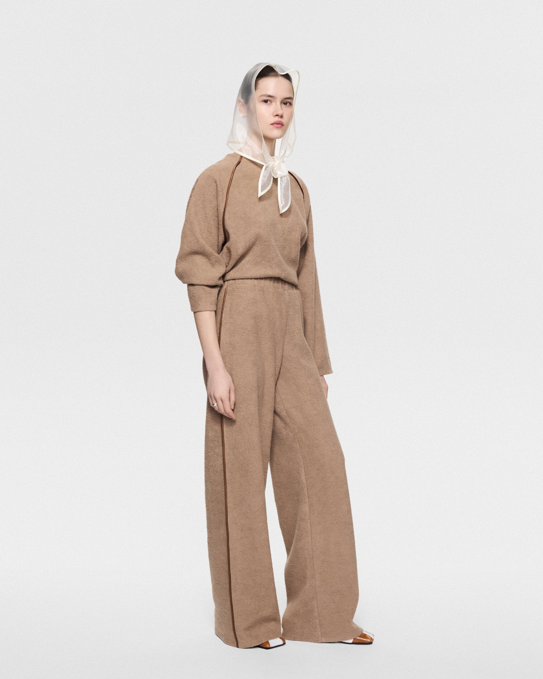 Fleece pants beige
