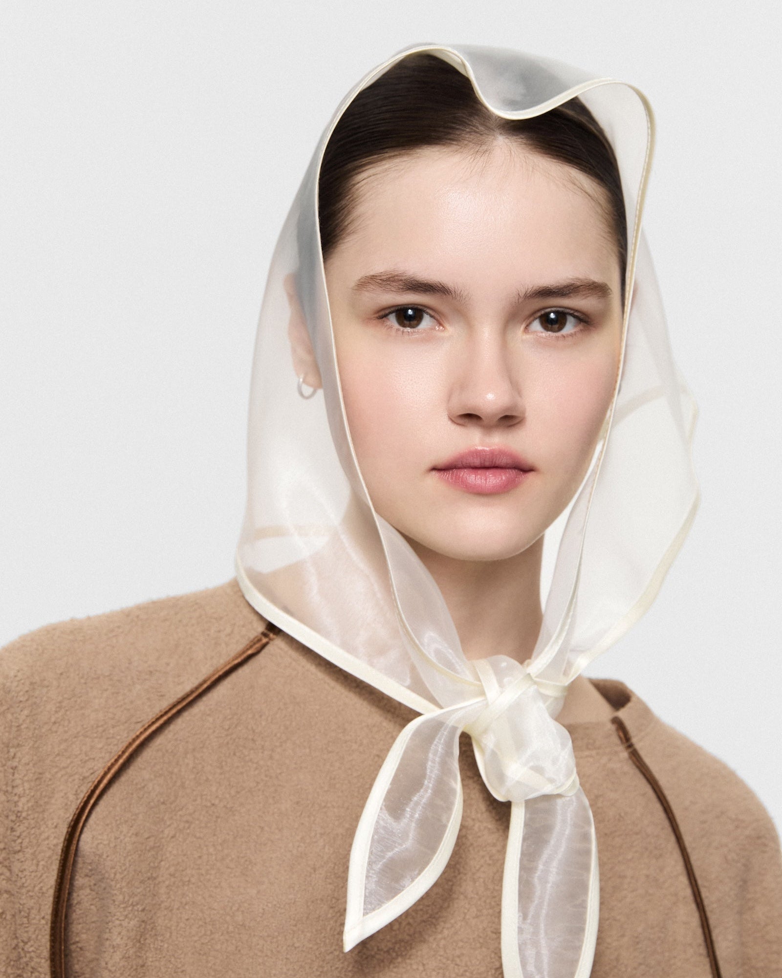 Organza head scarf oyster white