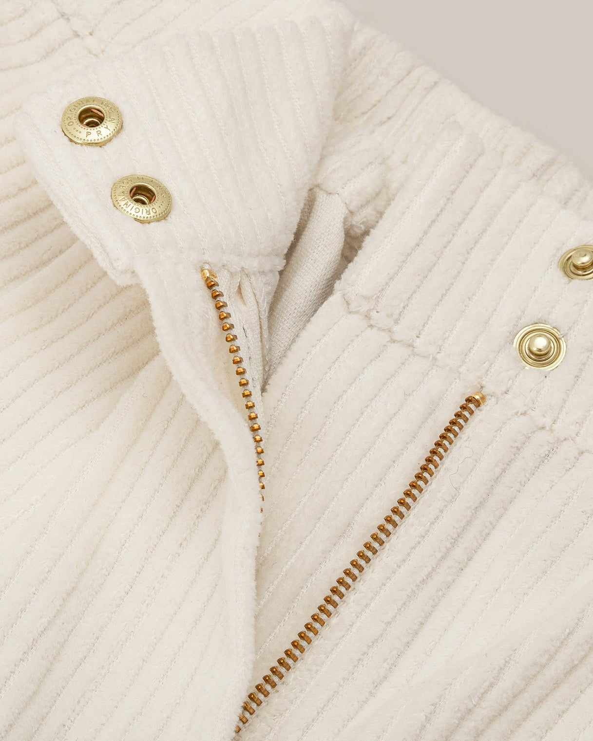 Apollo zip pants white