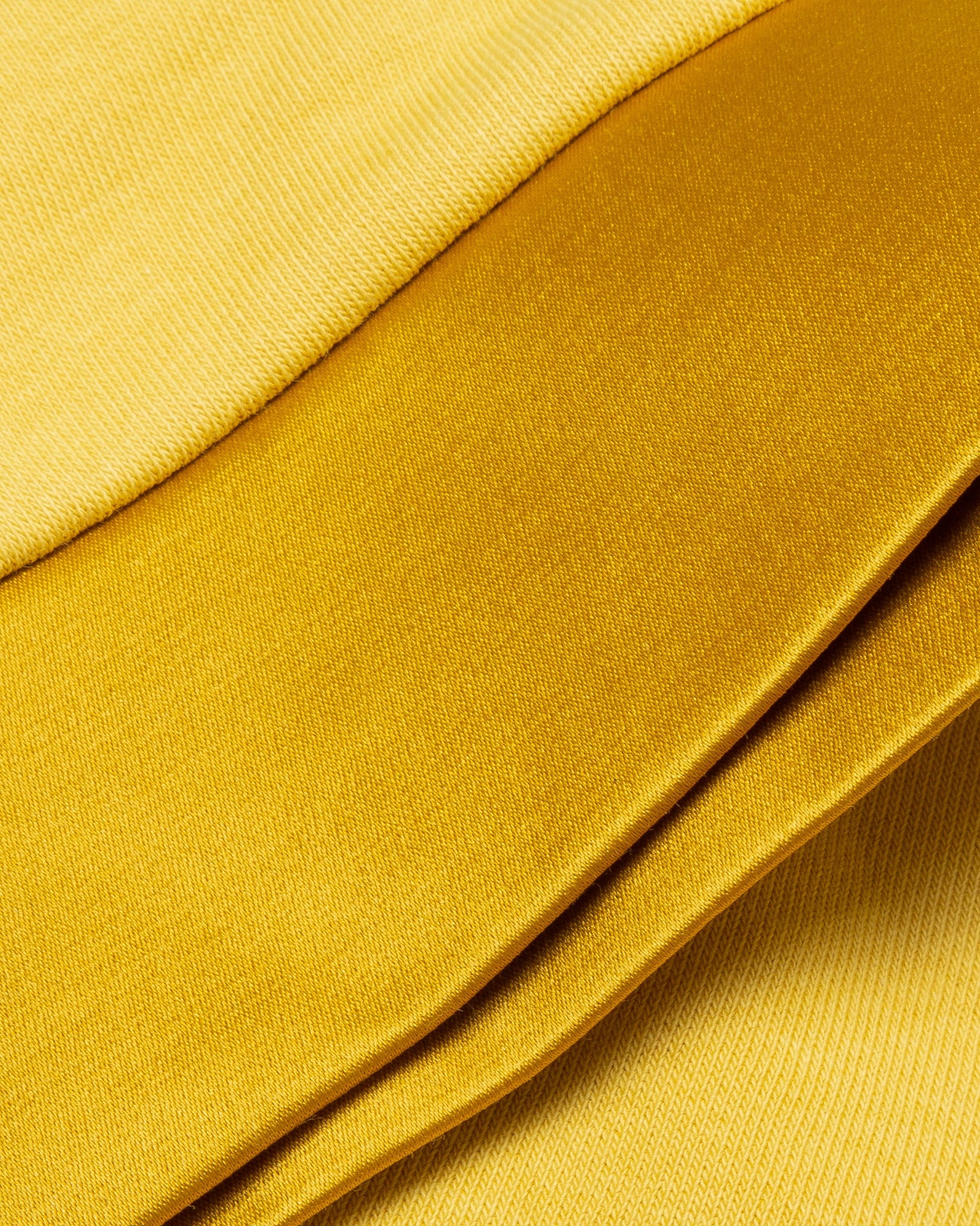 03 Track pants yellow